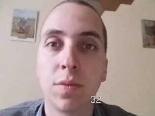 Andy32