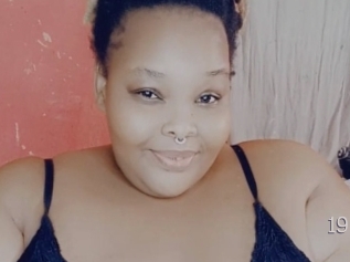 Exfatafricanqueen19