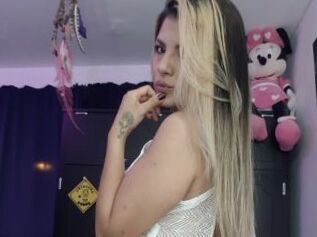 Gabi_Watstain