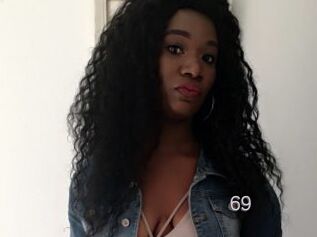 KINKY_EBONY69x